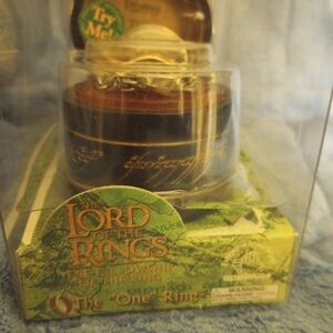 The Lord of the Rings 'One Ring' Replica - Gold